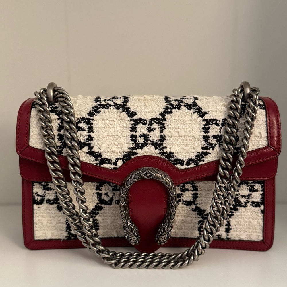 Gucci shoulder bag